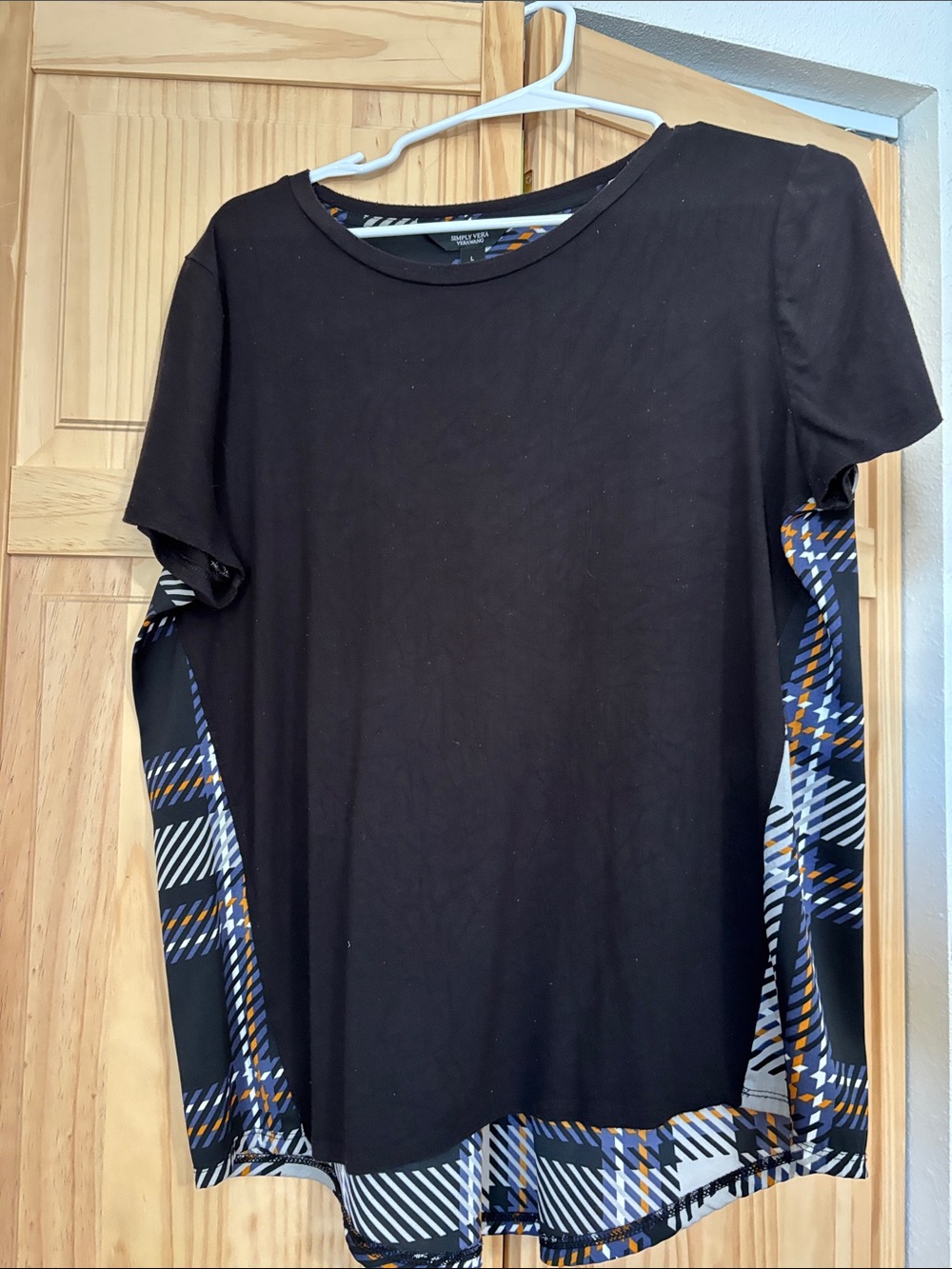 Simply Vera Vera Wang Black Short Sleeve Top with Plaid Trim